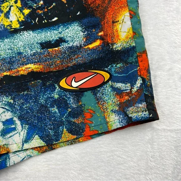 Vintage 1990s Nike Abstract Swim Trunks Shorts Medium - Picture 3 of 5